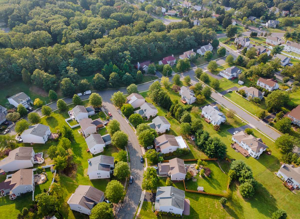 An aerial view of a suburban cul-de-sac in Cleveland Ohio